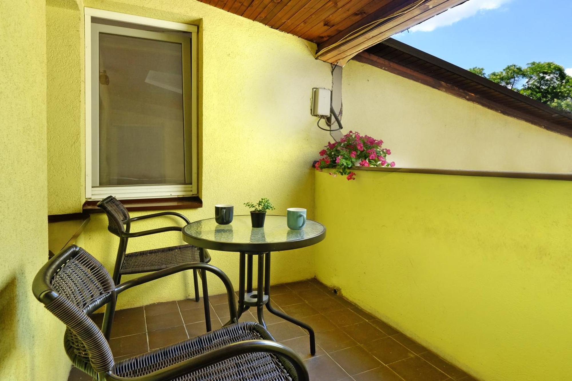Red Tree Apartment Belgrad Dış mekan fotoğraf