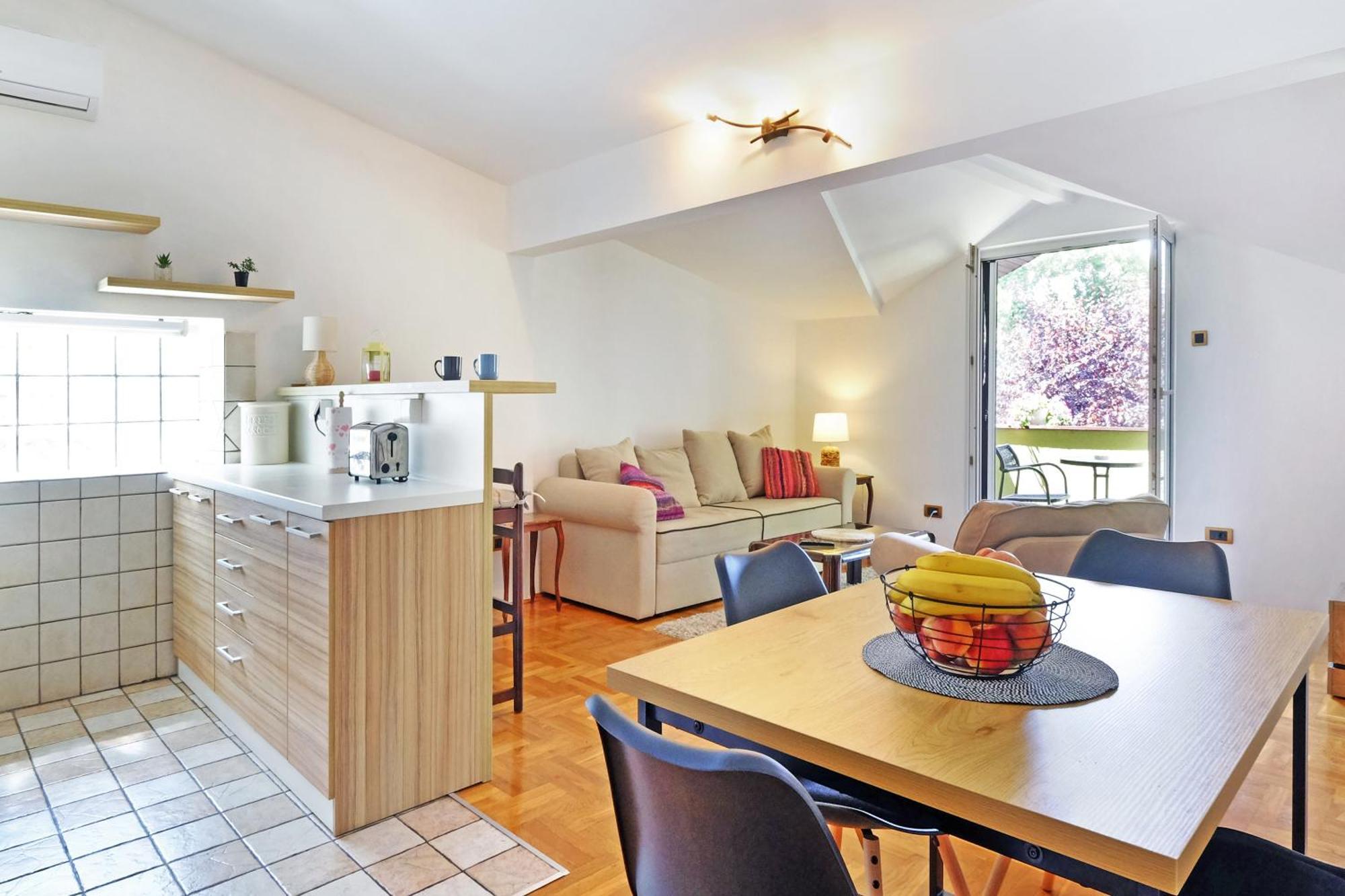 Red Tree Apartment Belgrad Dış mekan fotoğraf
